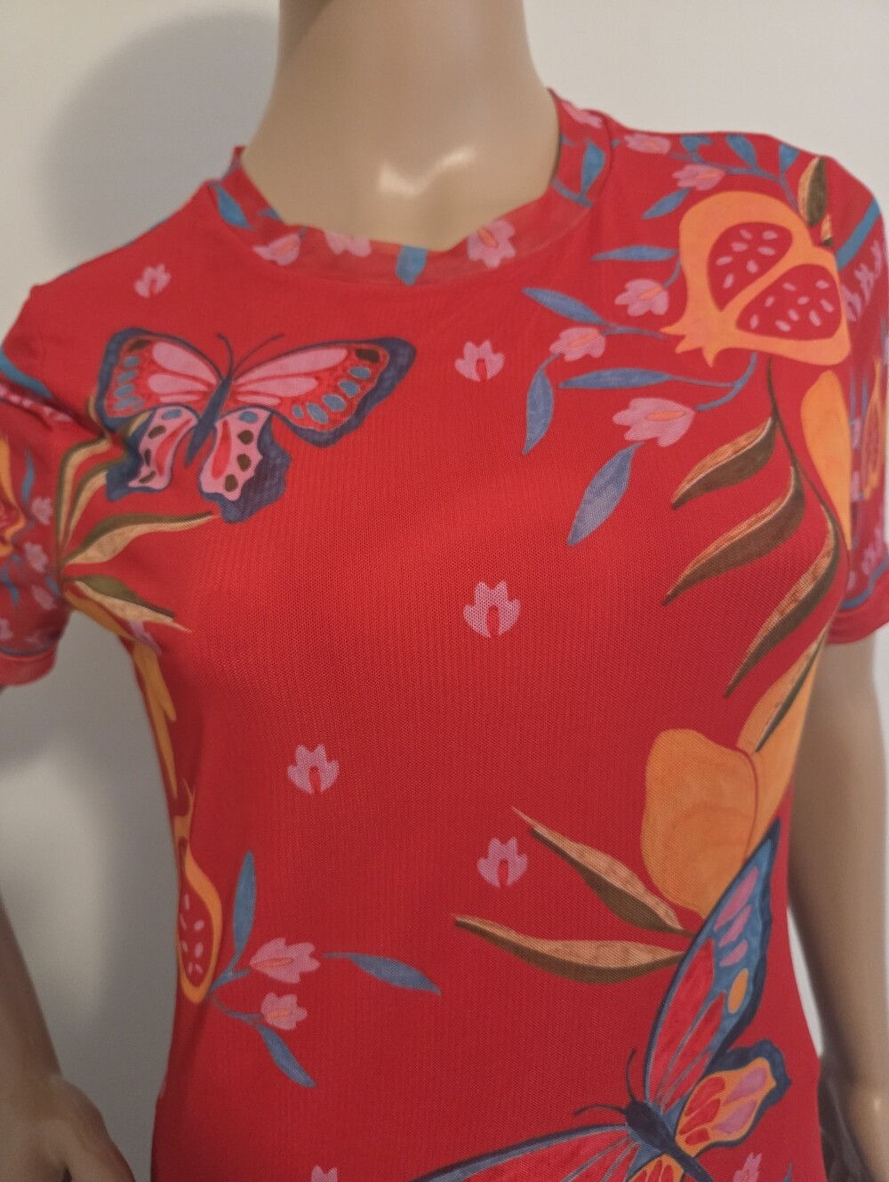 Johnny Was Jade Eleanor Short Sleeve Mesh Tee In Ekaterina ( Red) - Picture 4 of 10
